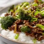 ground beef and broccoli stir fry - featured image